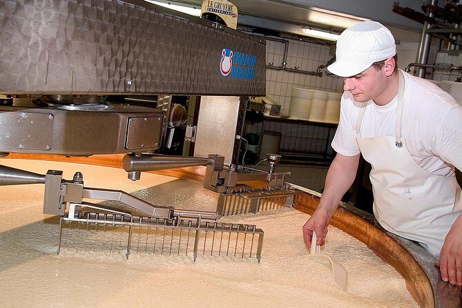 Winter Gruyères, chocolate & cheese tour from Lausanne - Logistics that affect your day more than you think