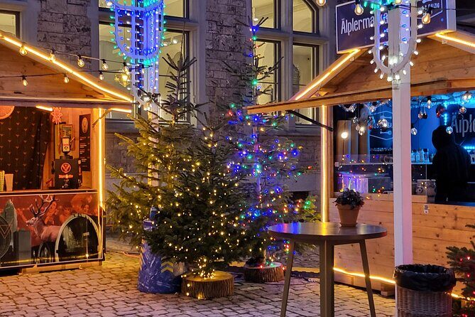 Zurich Christmas Market Tour - Landesmuseum Illuminarium: your first dose of sparkle