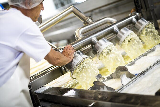 Zurich Open Top Bus, Chocolate and Cheese Factory Tour Appenzell - Appenzell’s Cheese Stop: What the Schaukaserei Will Show You